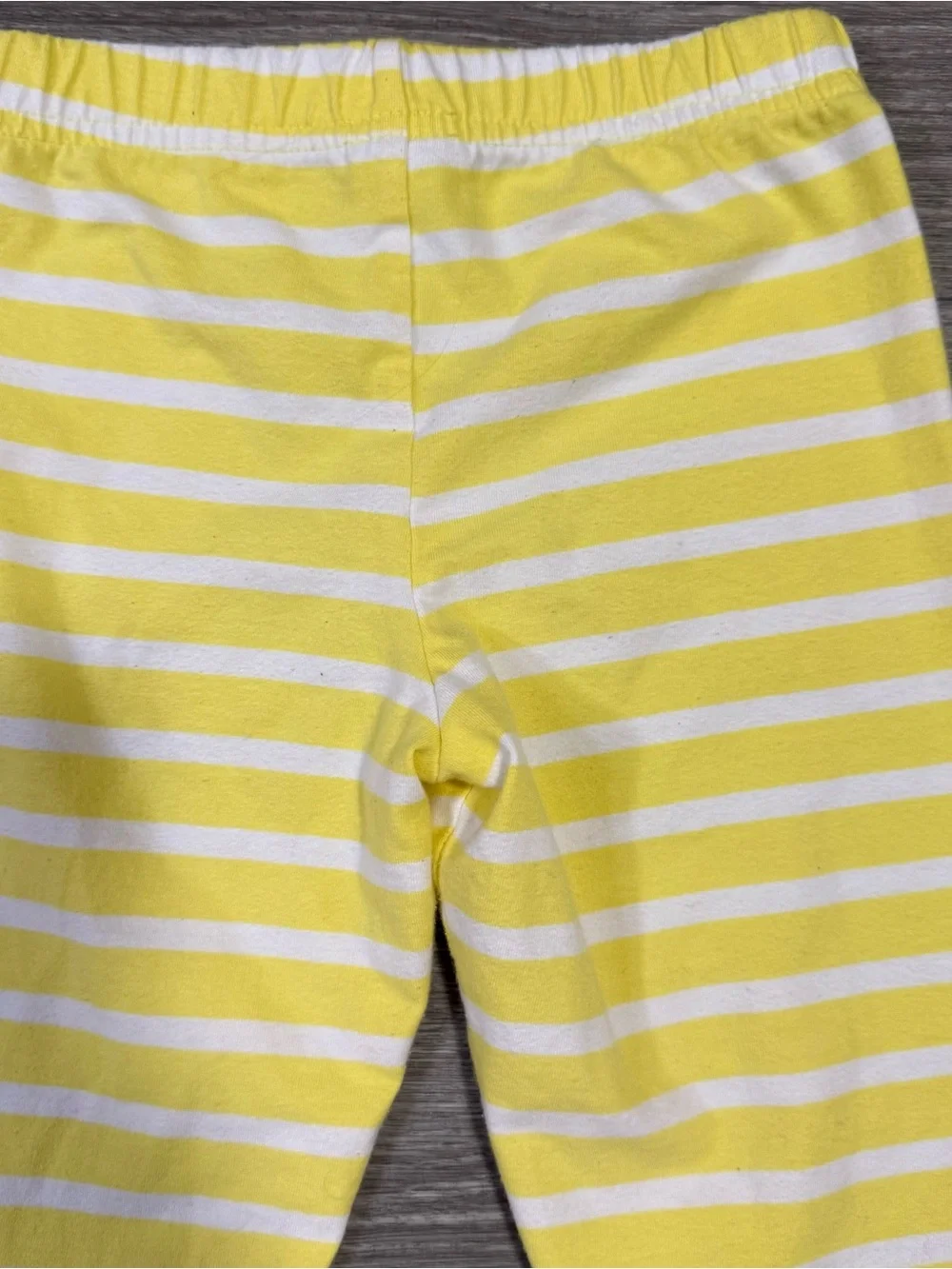 Carter's Girl Sz 8 2pc Set Yellow Short Sleeve Top And Leggings Heart Peace